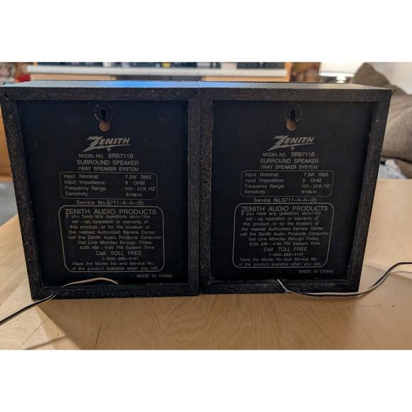 🎃Vintage Pair of Zenith Surround Sound Speakers - Picture 2 of 2